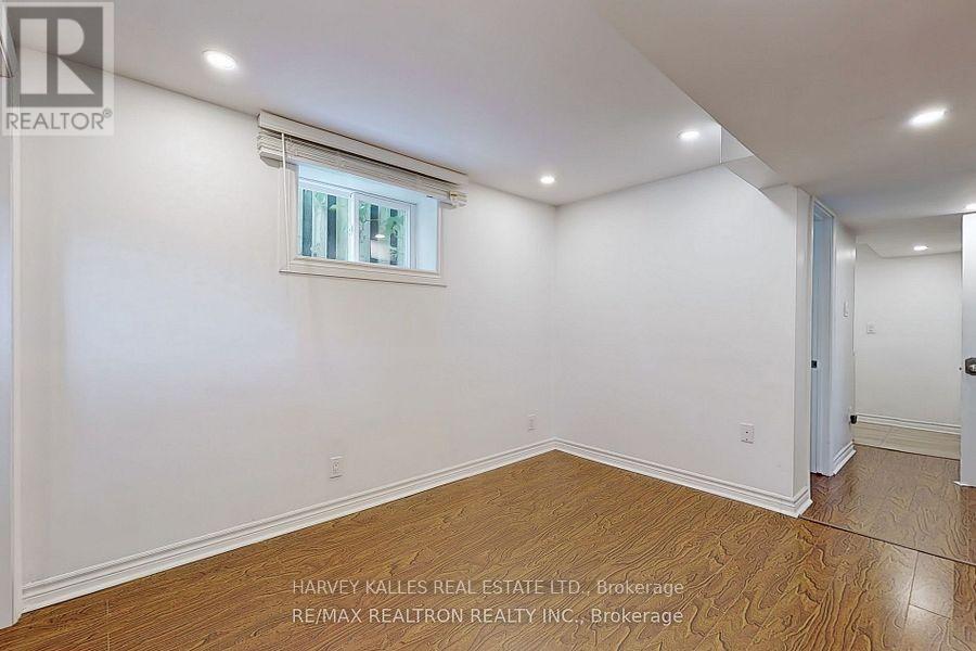 LOWER - 142 COMBE AVENUE