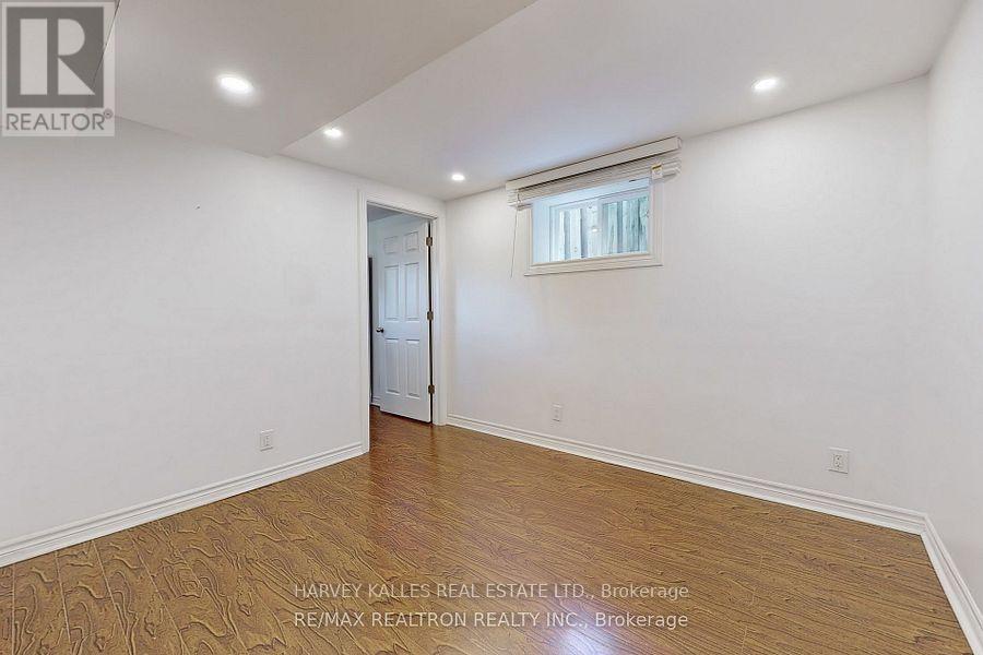 LOWER - 142 COMBE AVENUE