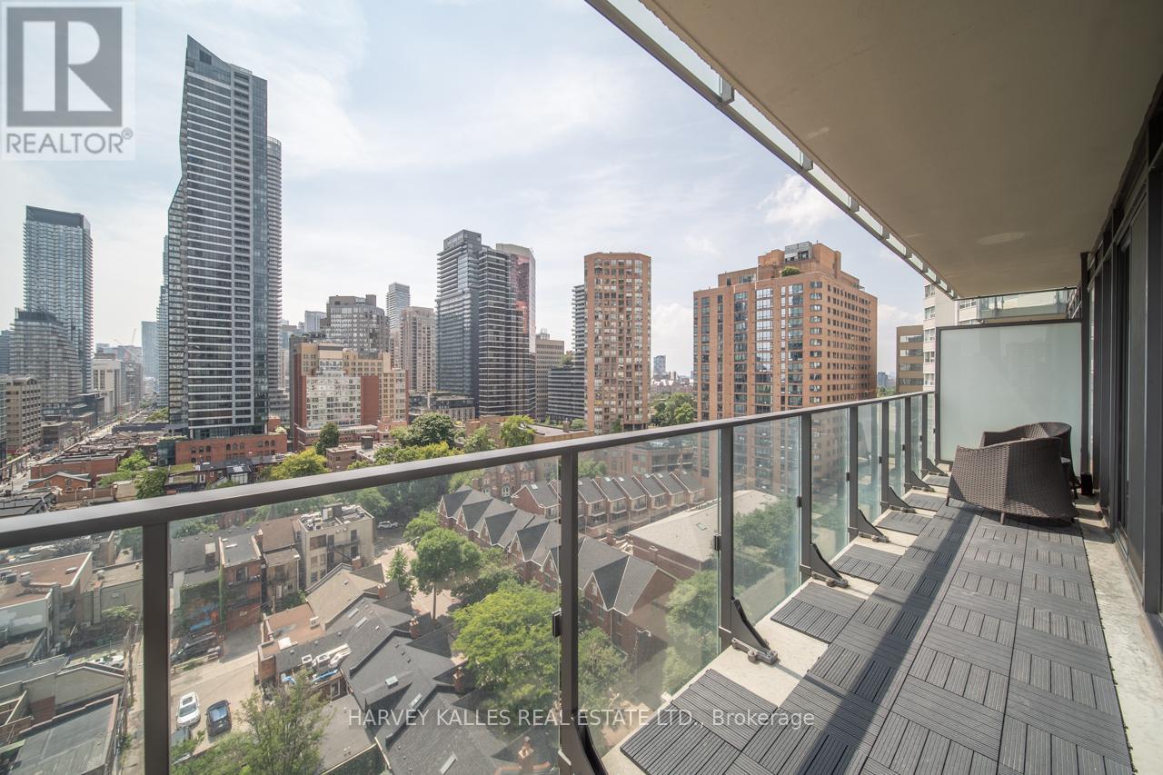 1202 - 75 ST NICHOLAS STREET