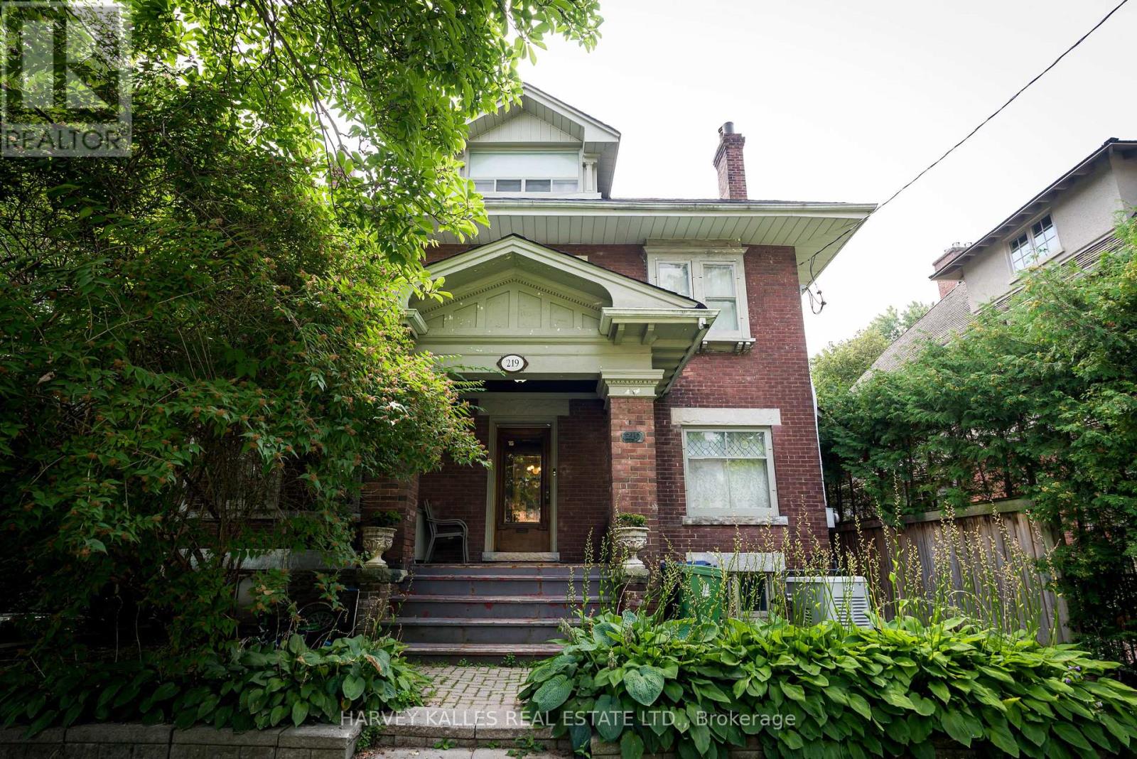 219 BALMORAL AVENUE