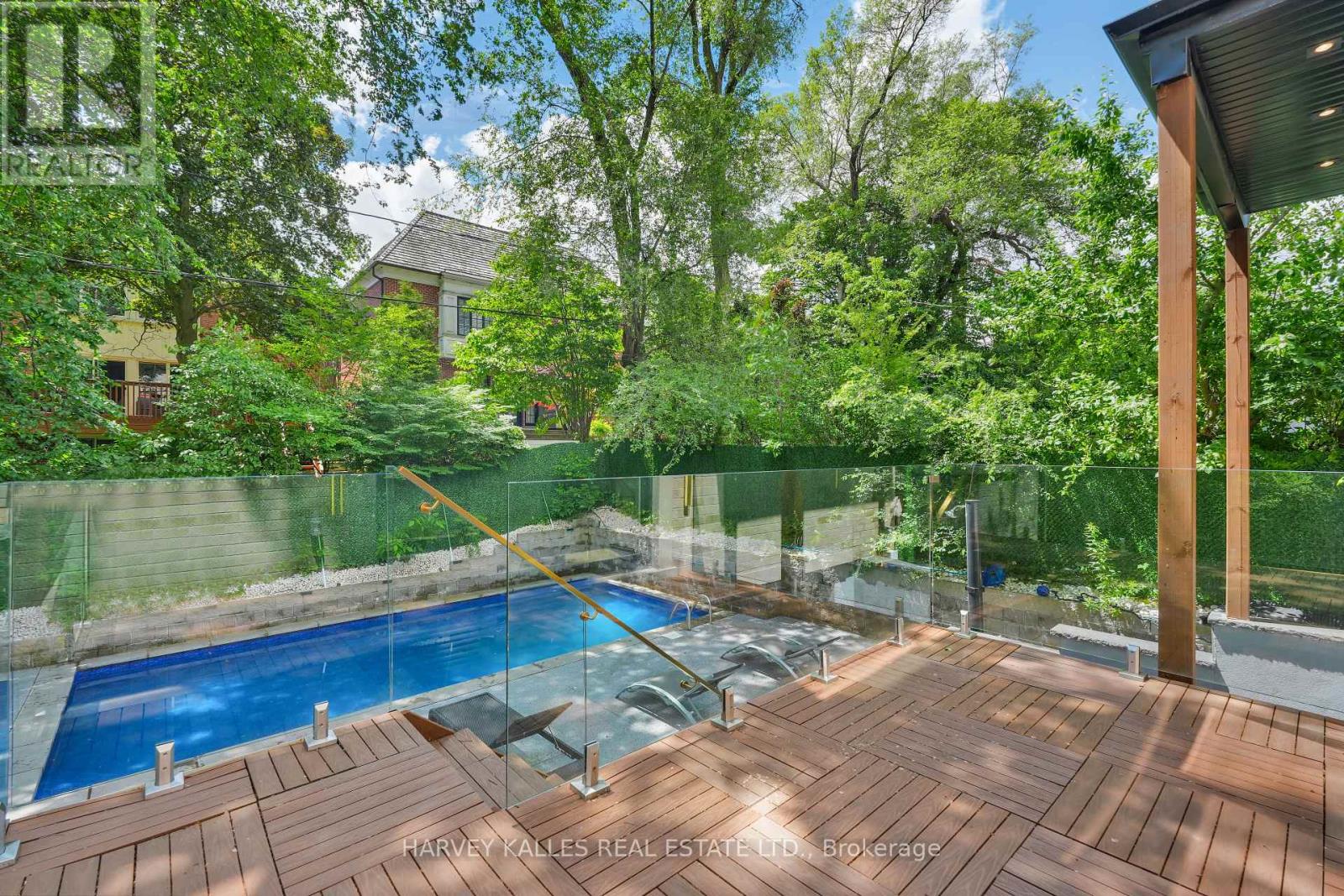 615 BRIAR HILL AVENUE