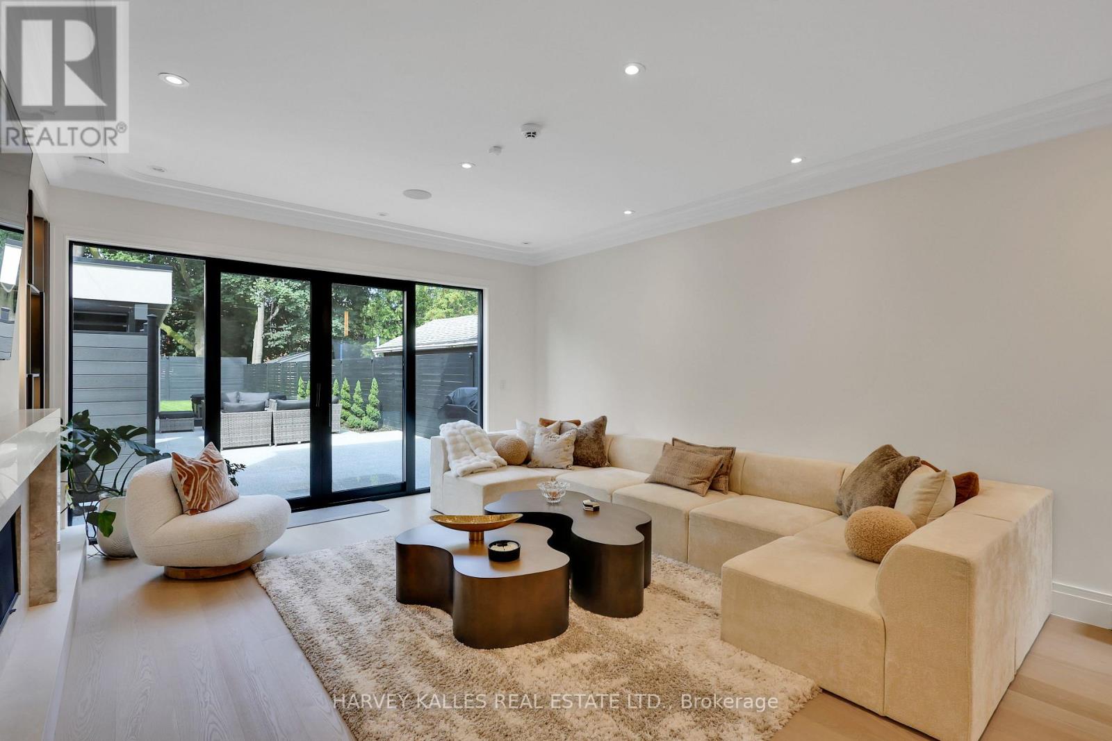 238 MELROSE AVENUE