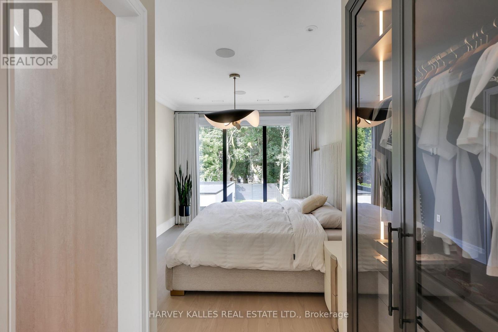 238 MELROSE AVENUE