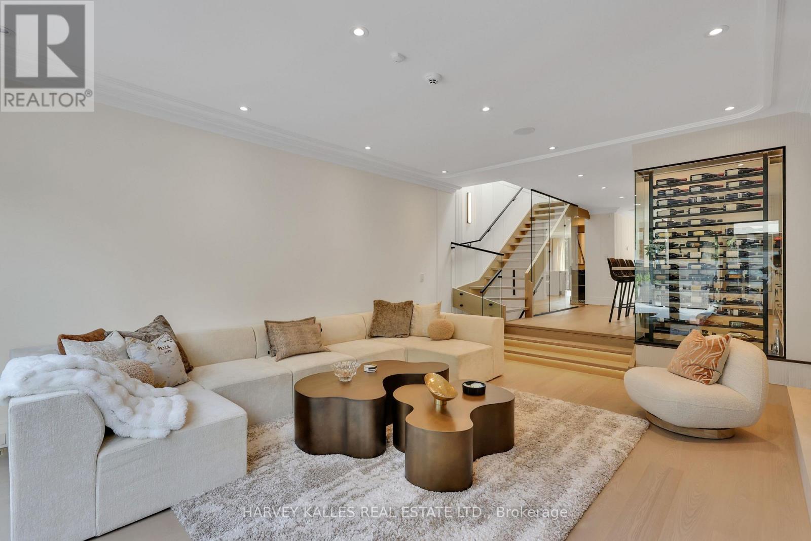 238 MELROSE AVENUE