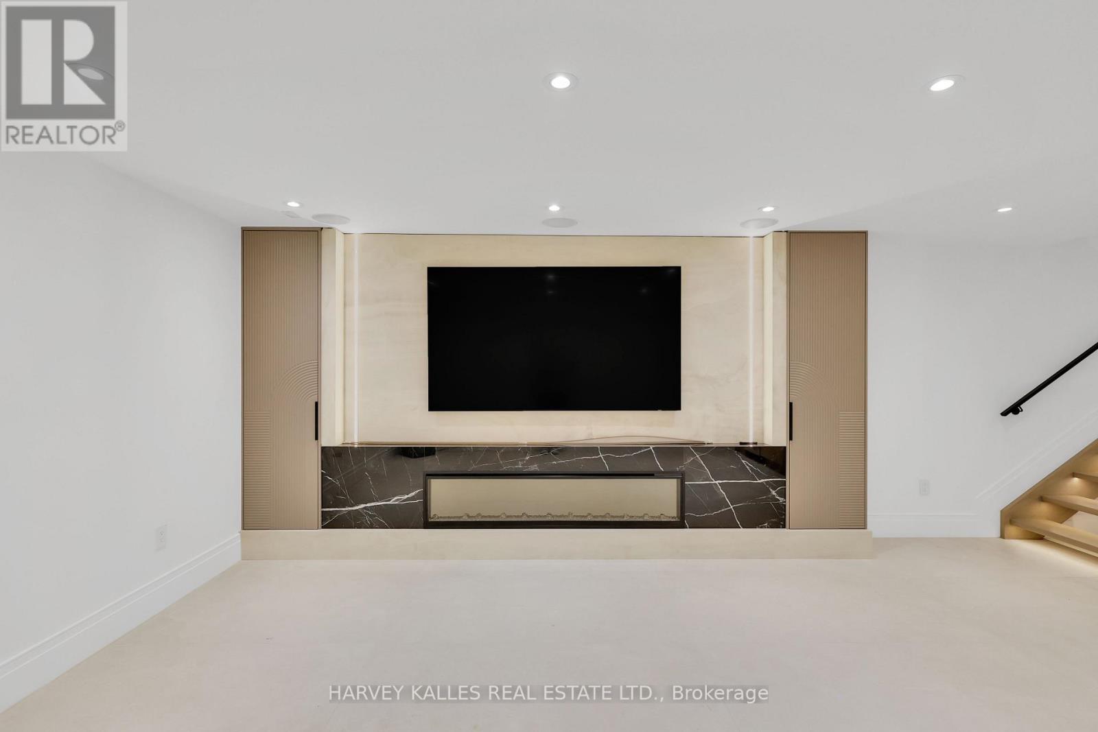 238 MELROSE AVENUE