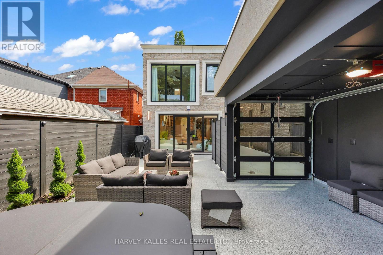 238 MELROSE AVENUE