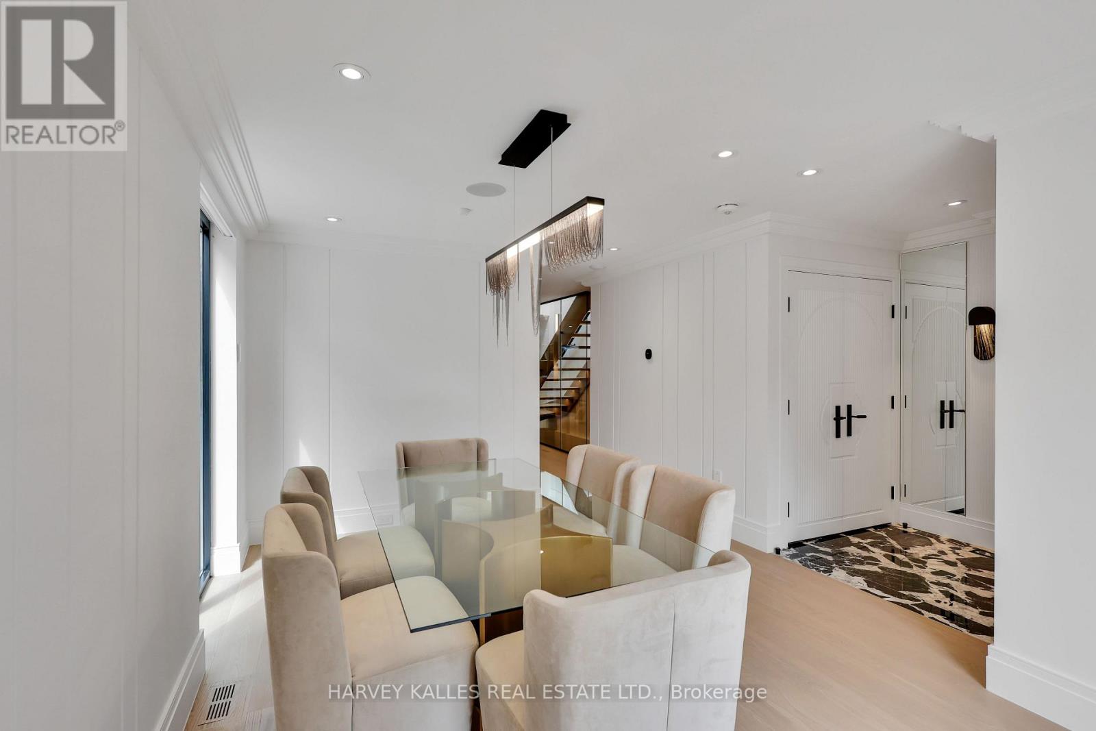 238 MELROSE AVENUE