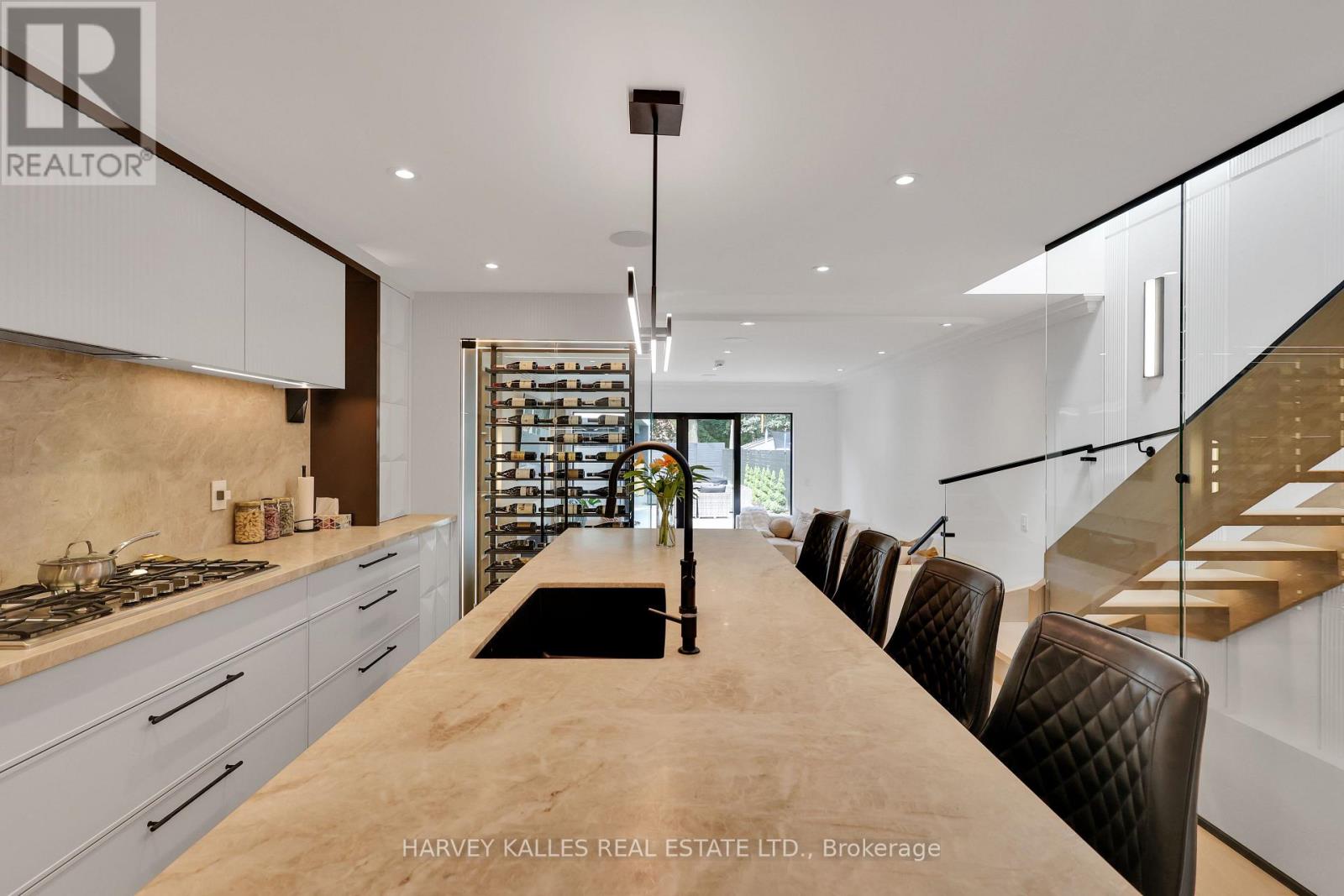 238 MELROSE AVENUE