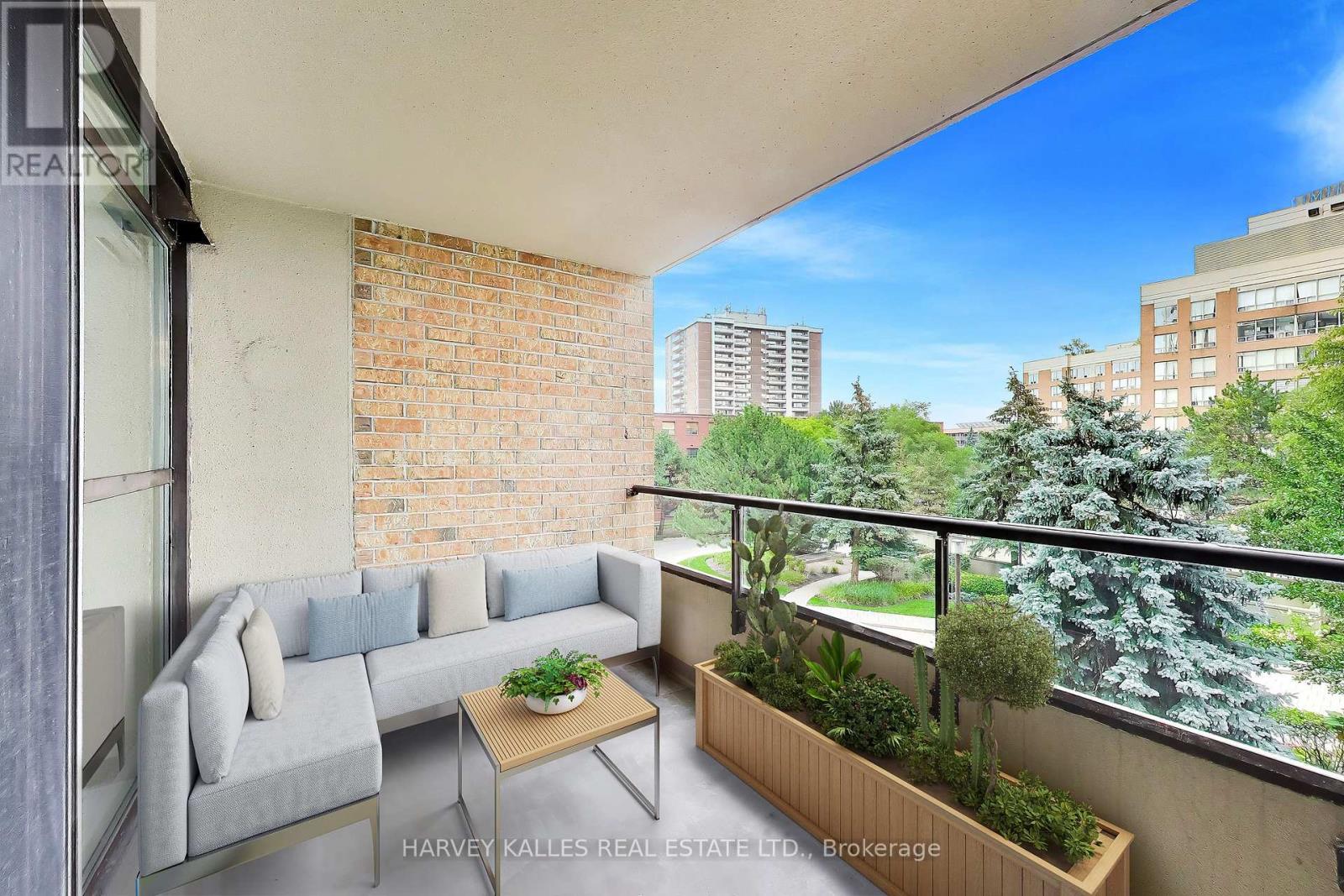 314 - 268 RIDLEY BOULEVARD