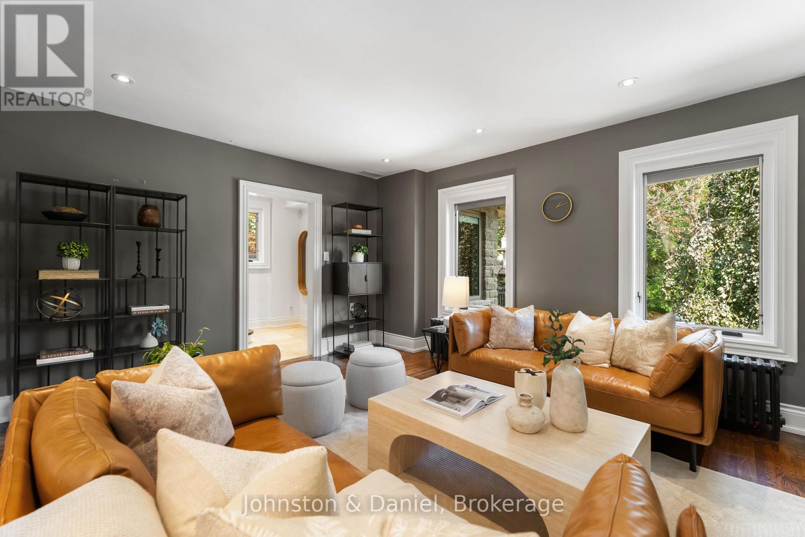 77 LAWRENCE CRESCENT