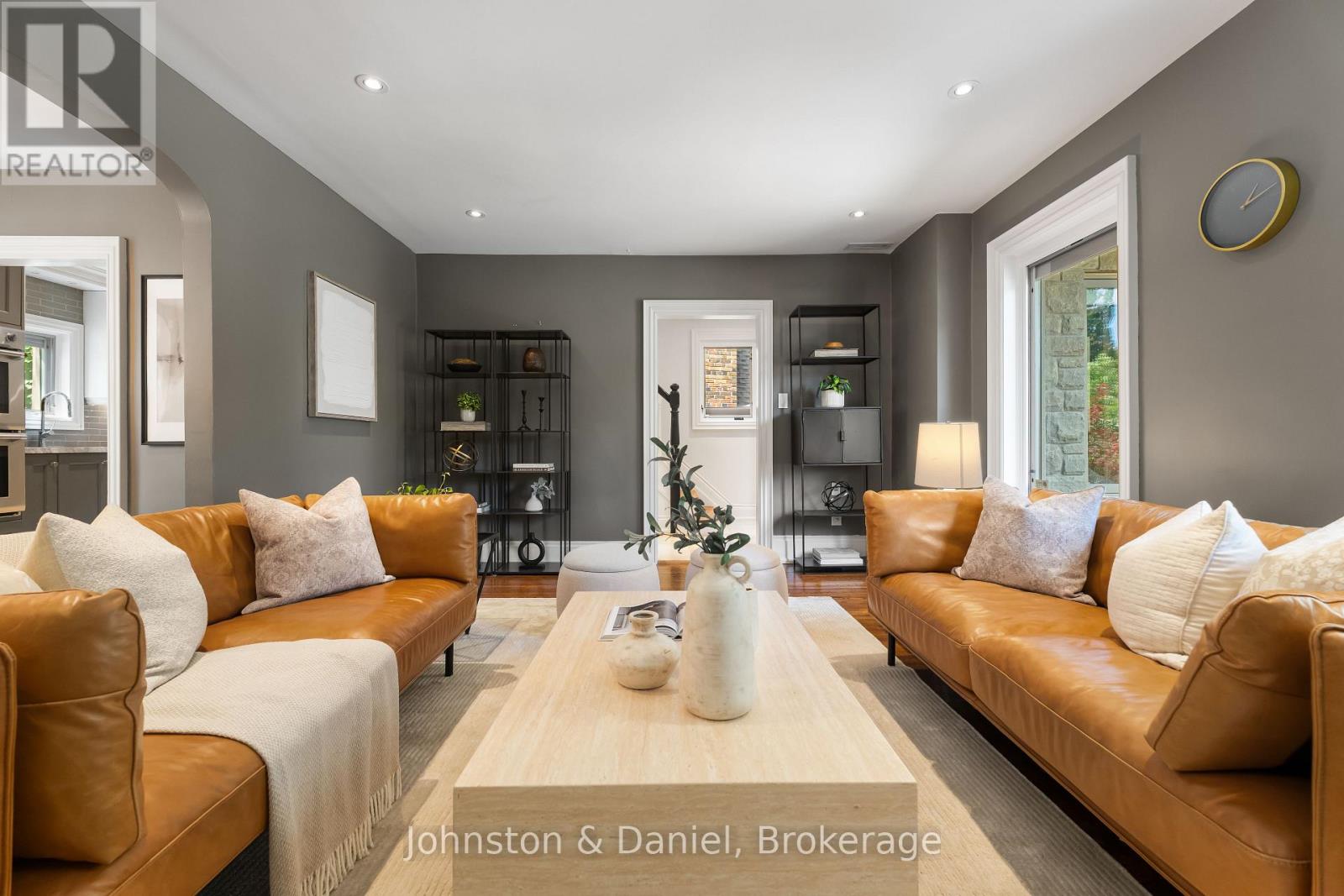 77 LAWRENCE CRESCENT
