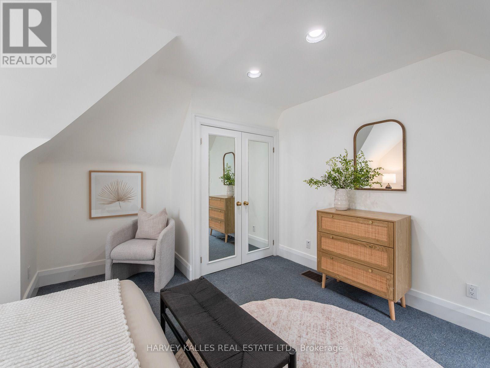 26 VESTA DRIVE