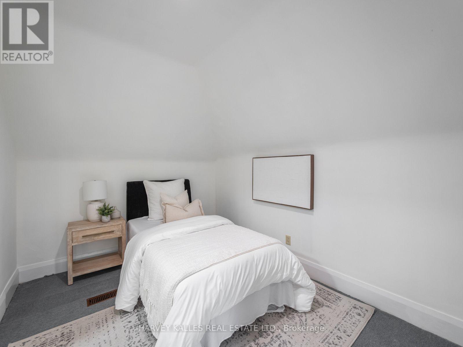 26 VESTA DRIVE