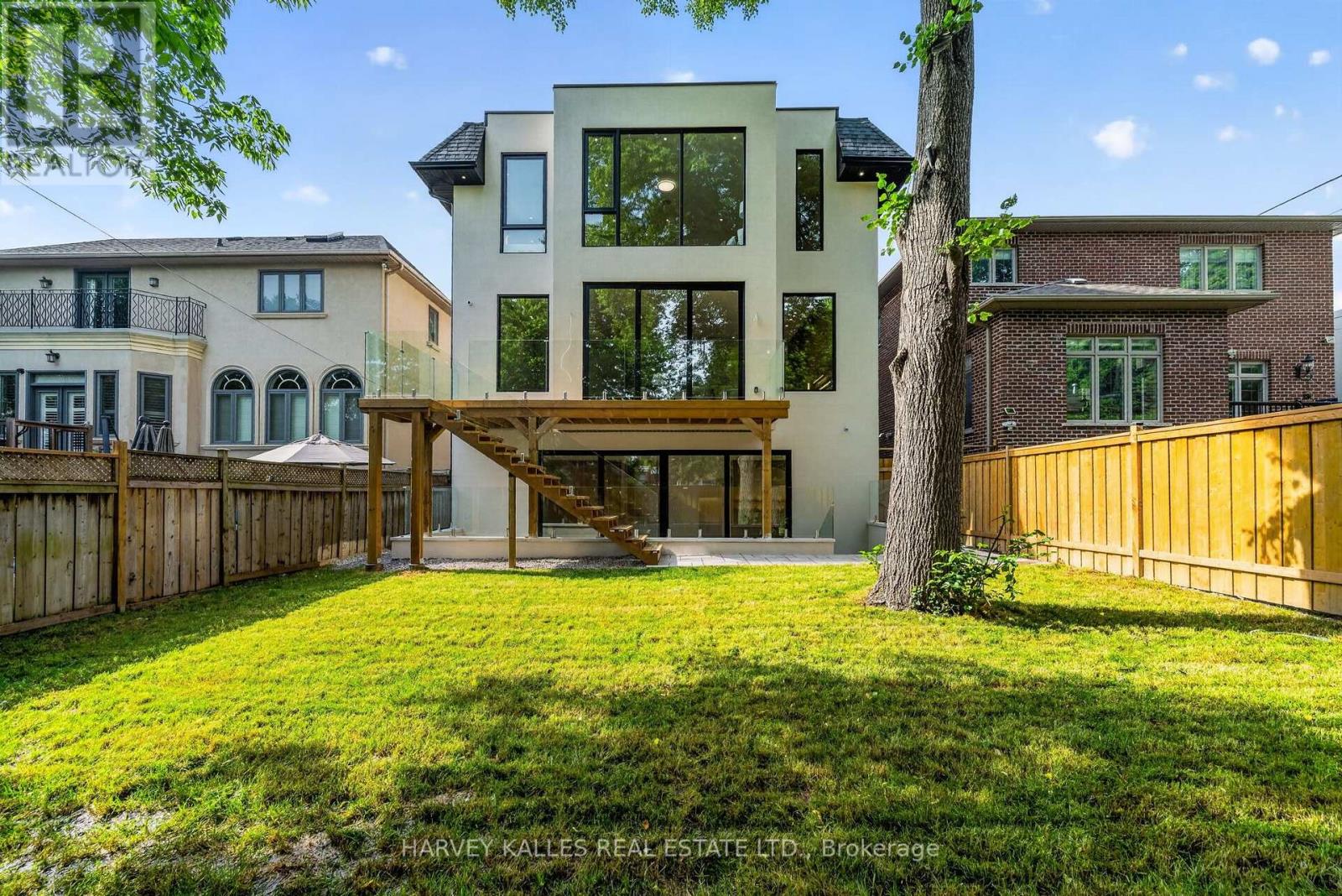 451 CRANBROOKE AVENUE
