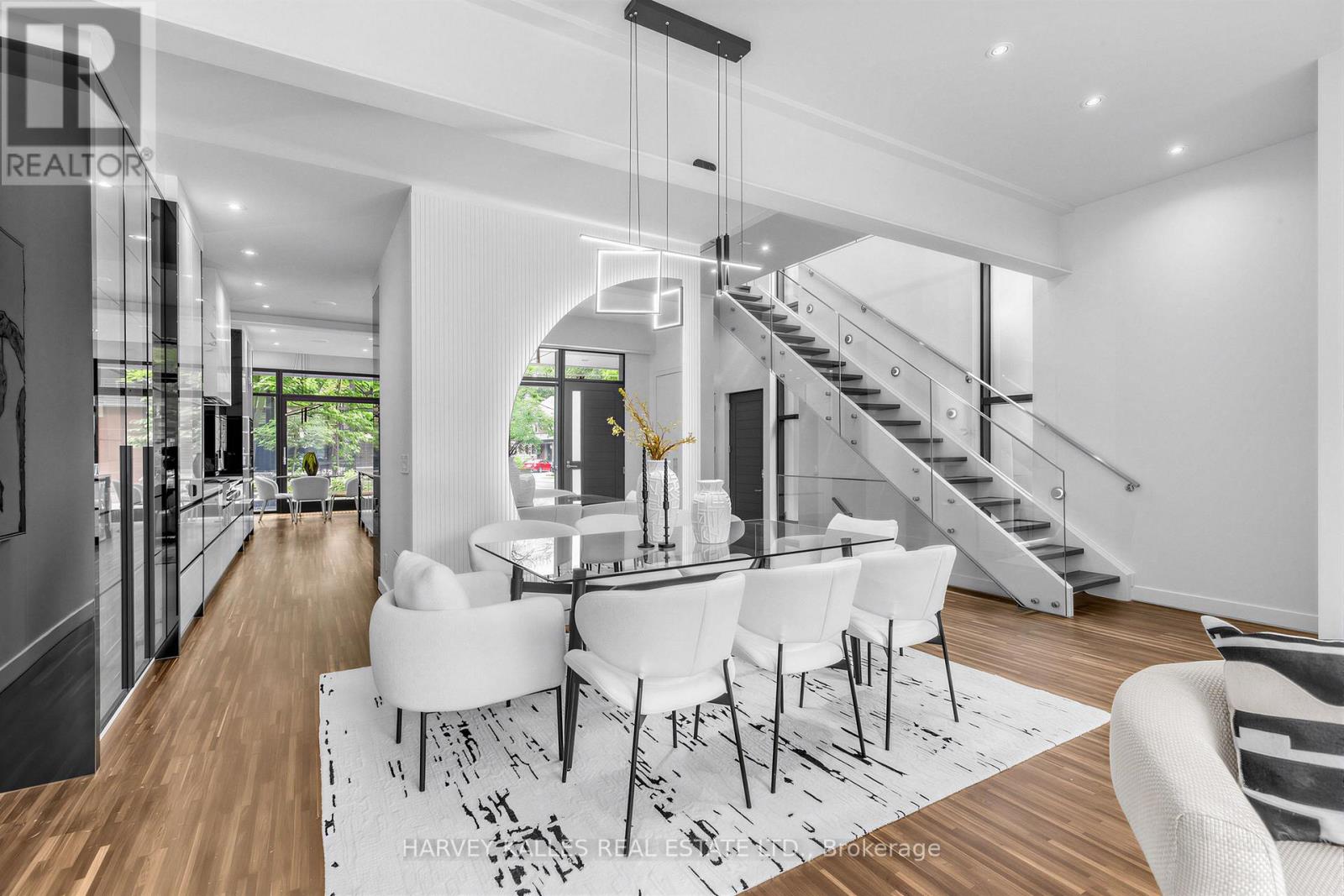 5 BRAEMAR AVENUE