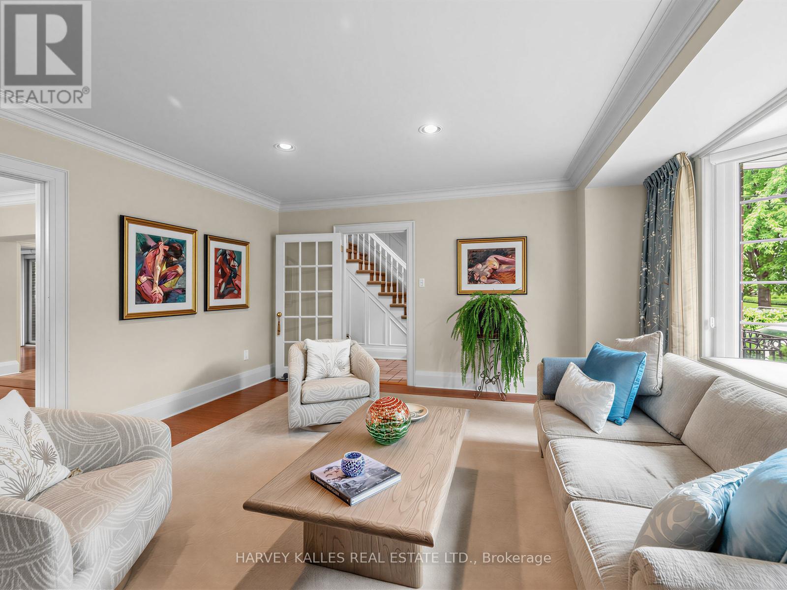 287 ST. LEONARD'S AVENUE