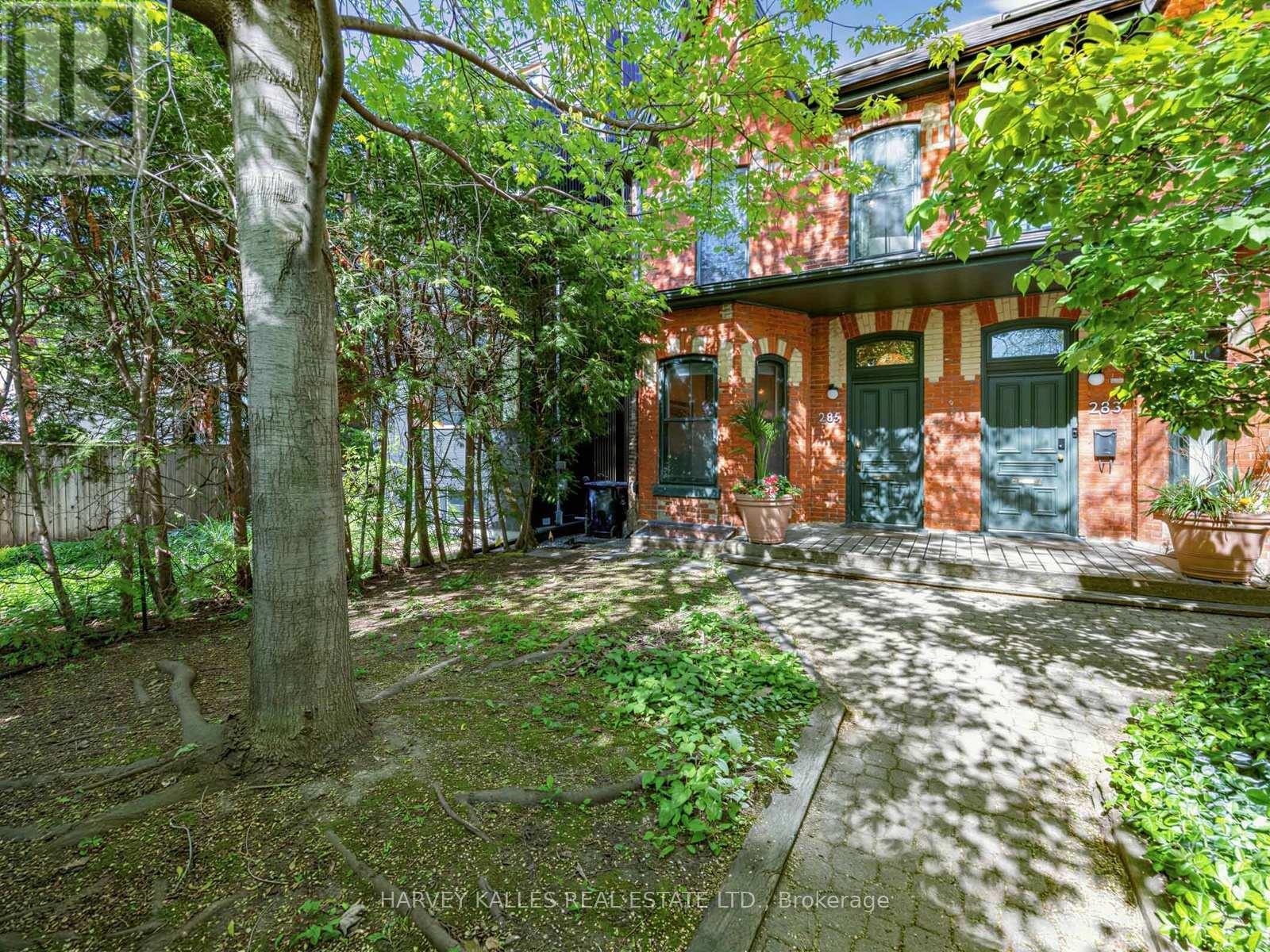 285 BRUNSWICK AVENUE