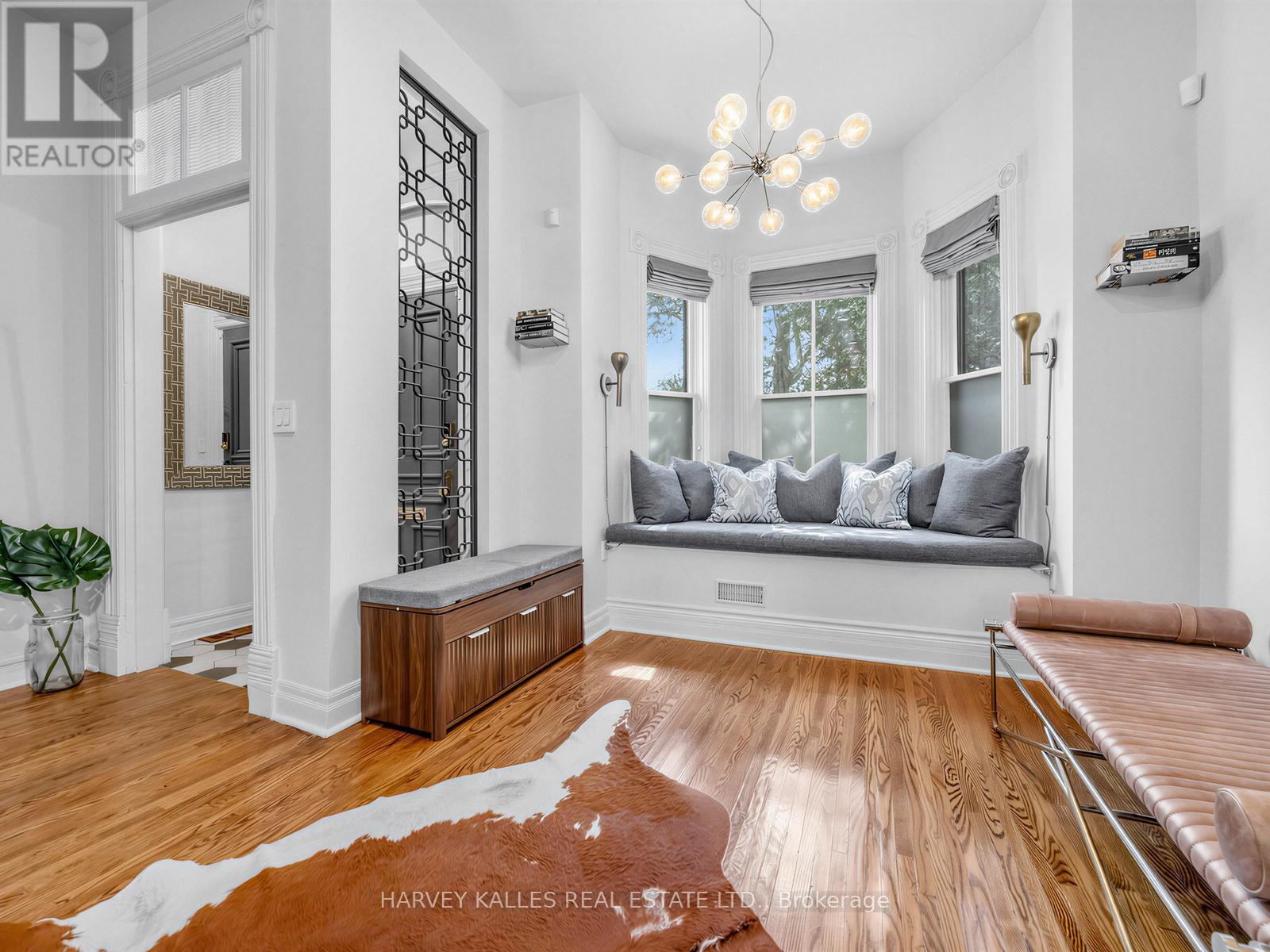 285 BRUNSWICK AVENUE