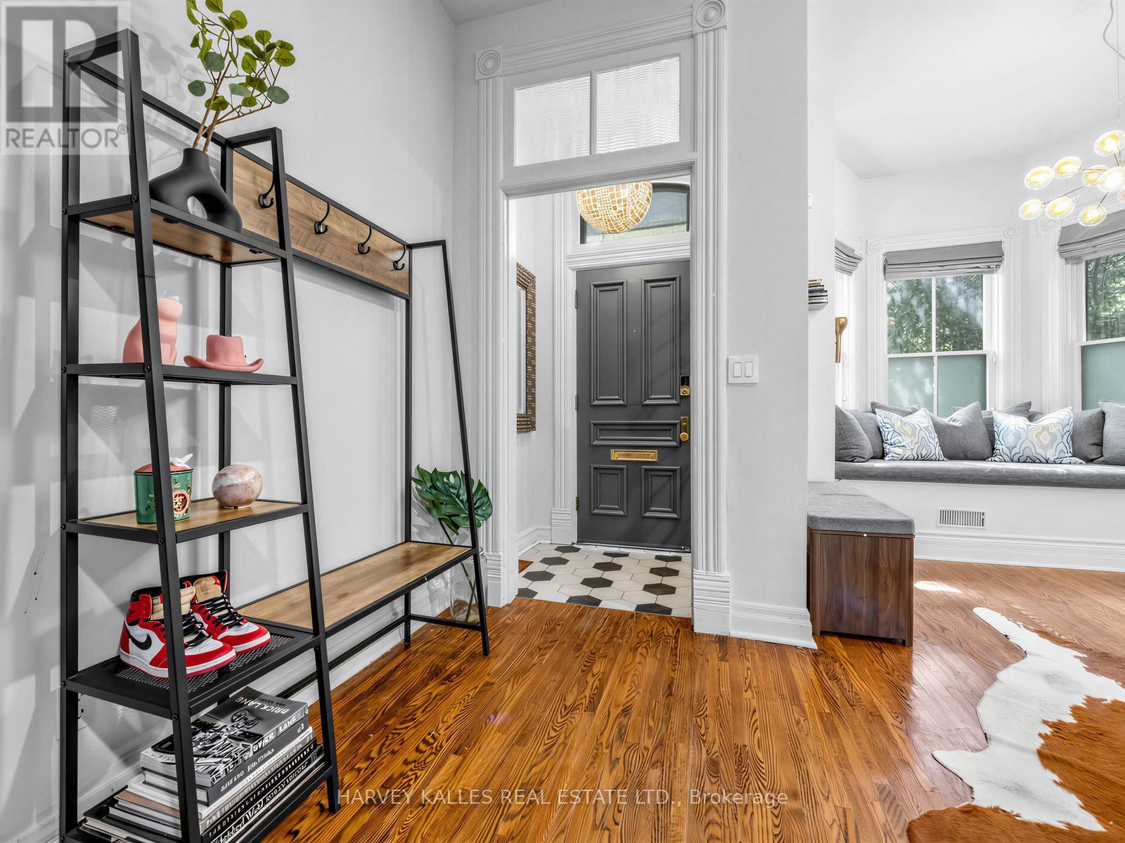 285 BRUNSWICK AVENUE