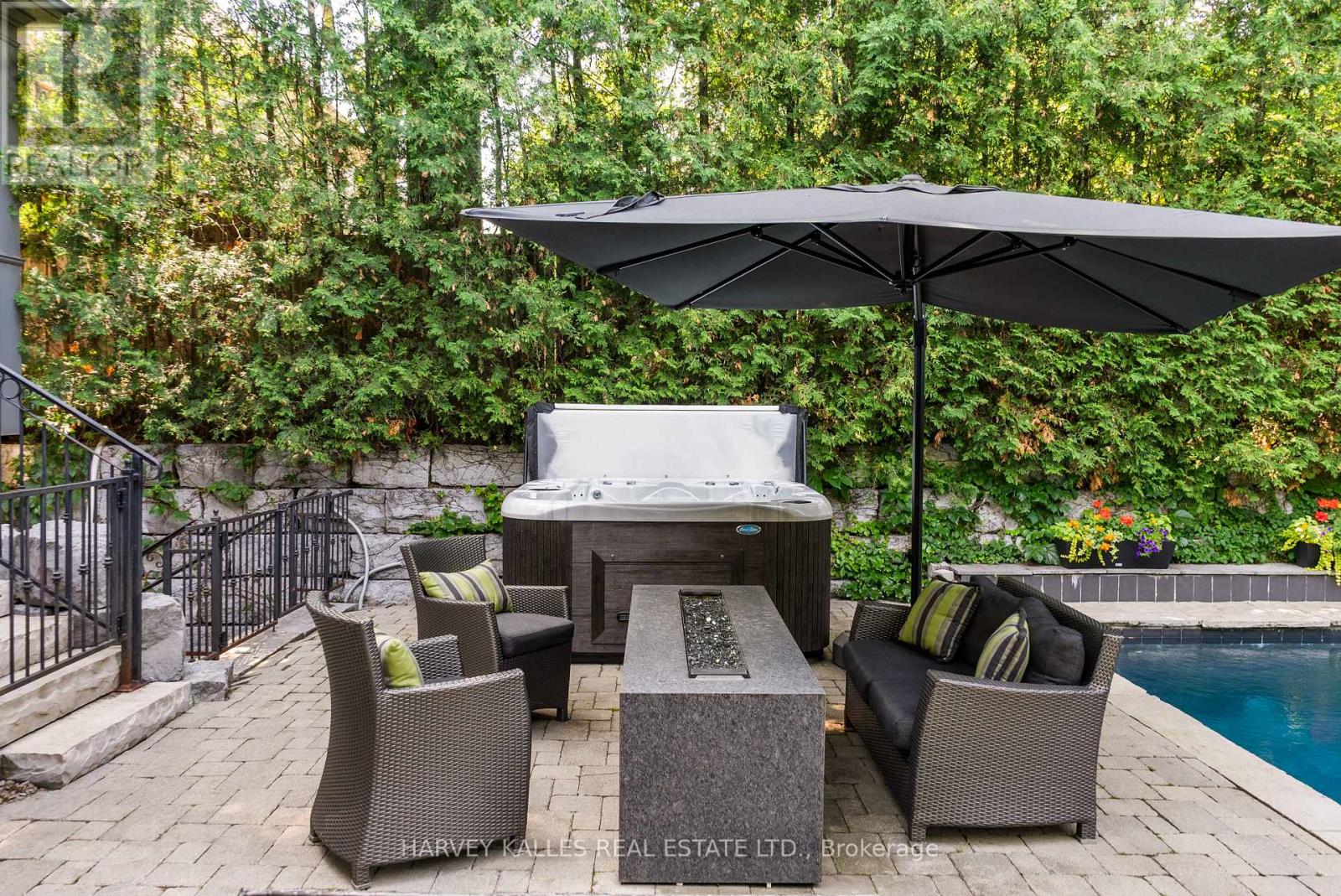 6 VESTA DRIVE