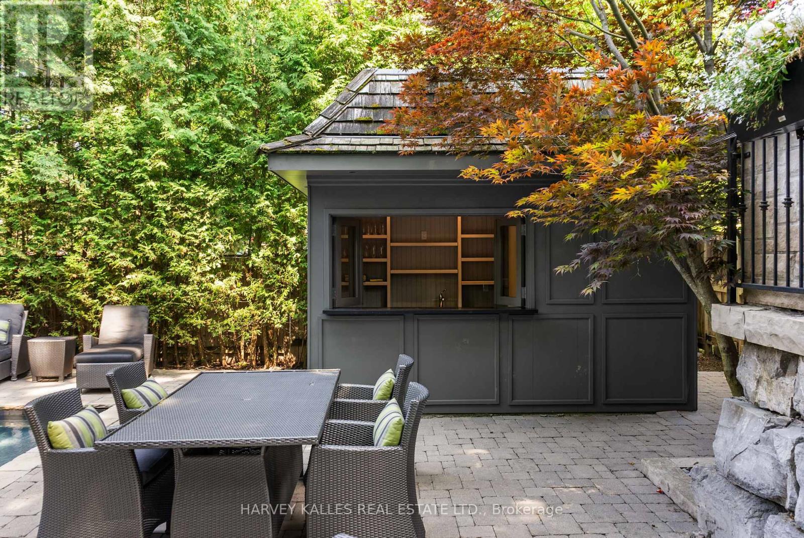 6 VESTA DRIVE
