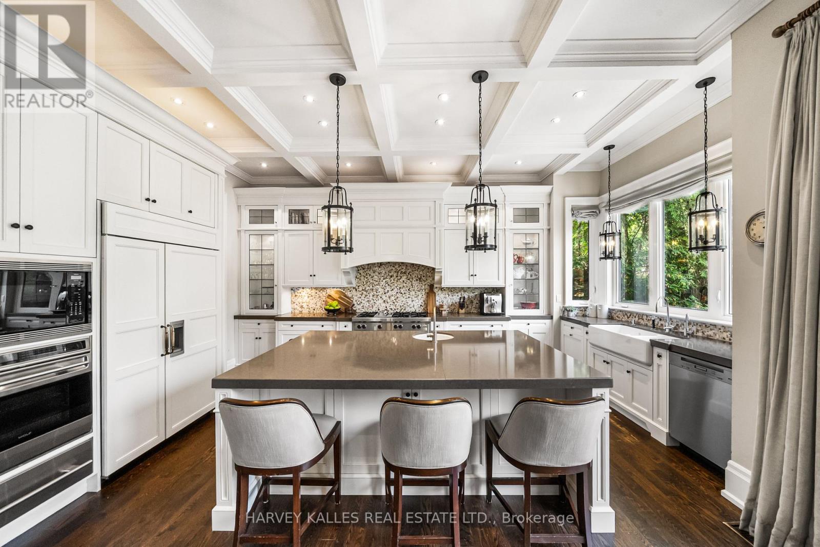 6 VESTA DRIVE