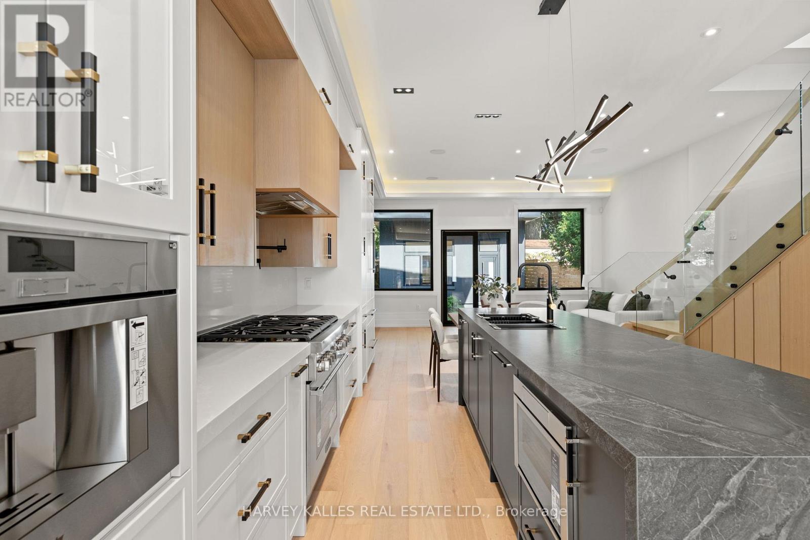 199 ARLINGTON AVENUE