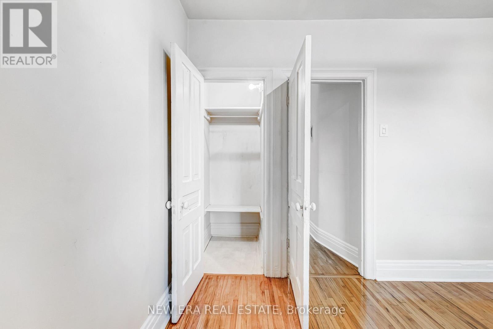 393 OSSINGTON AVENUE