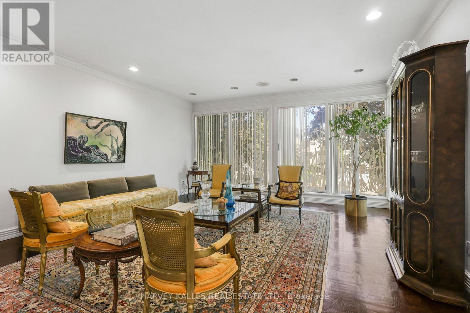83 HILLMOUNT AVENUE