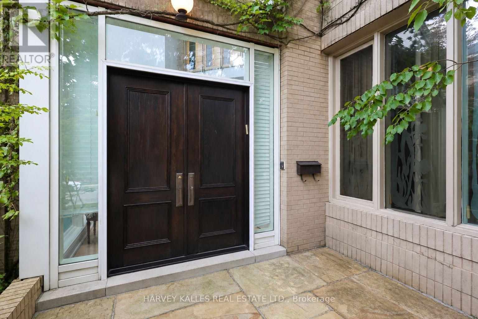 83 HILLMOUNT AVENUE