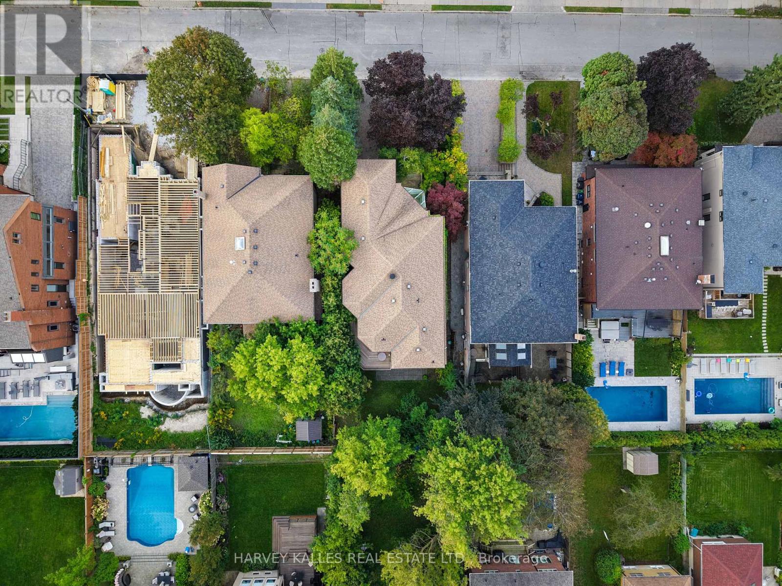 83 HILLMOUNT AVENUE