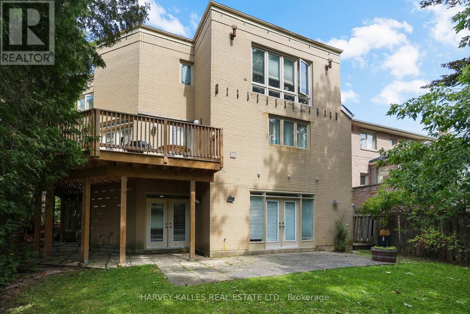 83 HILLMOUNT AVENUE