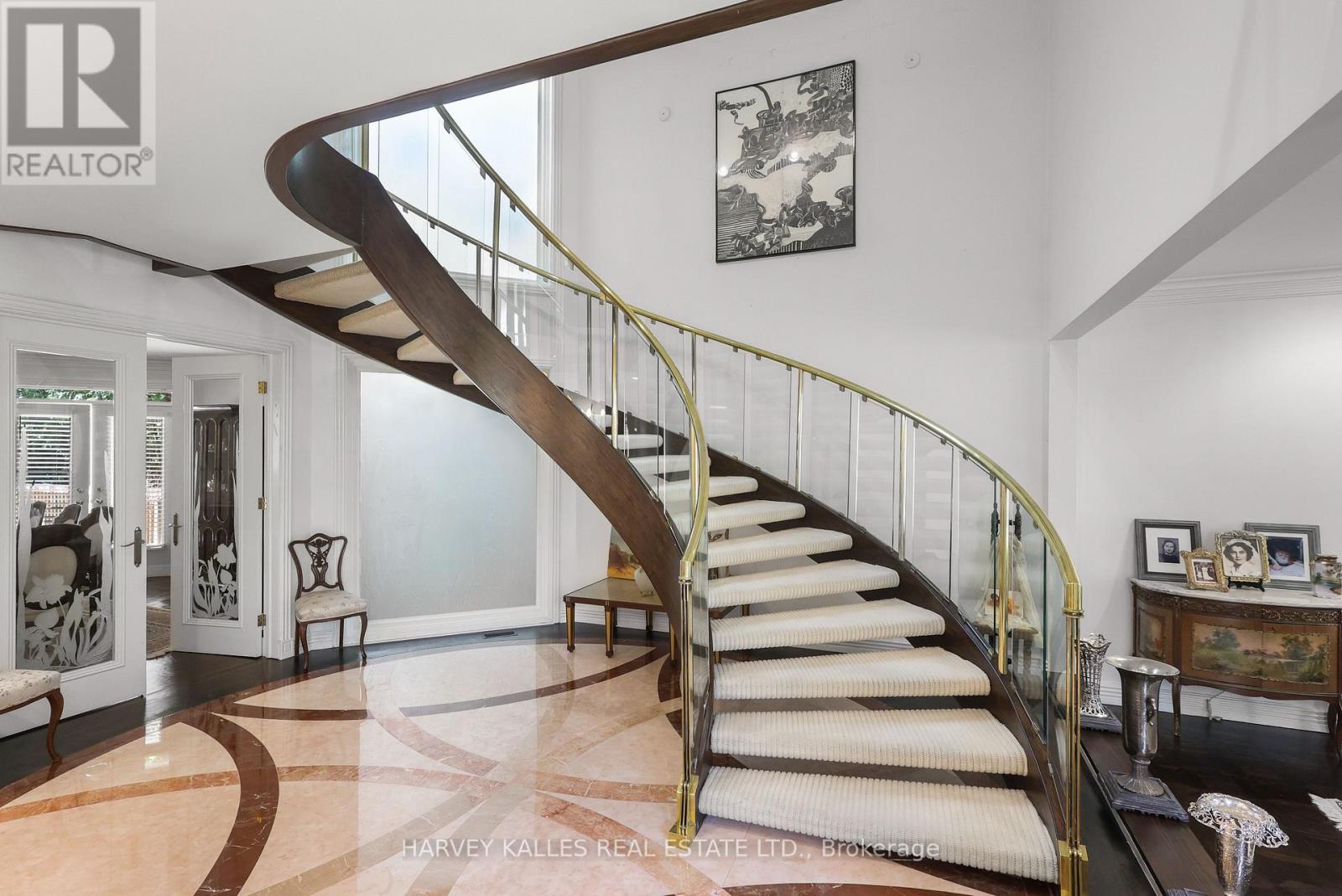 83 HILLMOUNT AVENUE