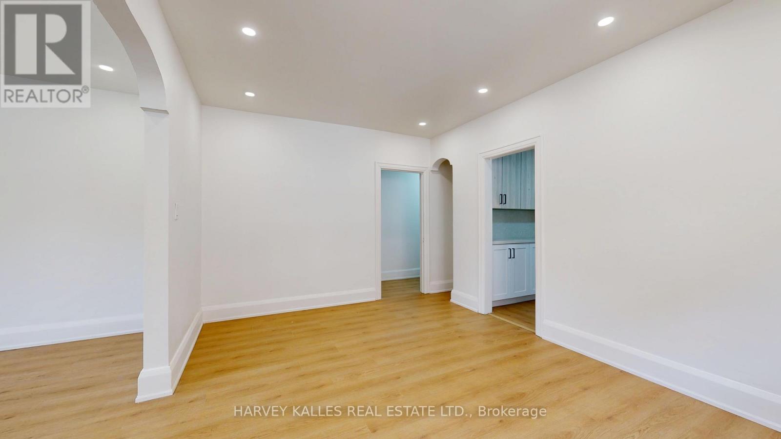 1 - 1214 AVENUE ROAD