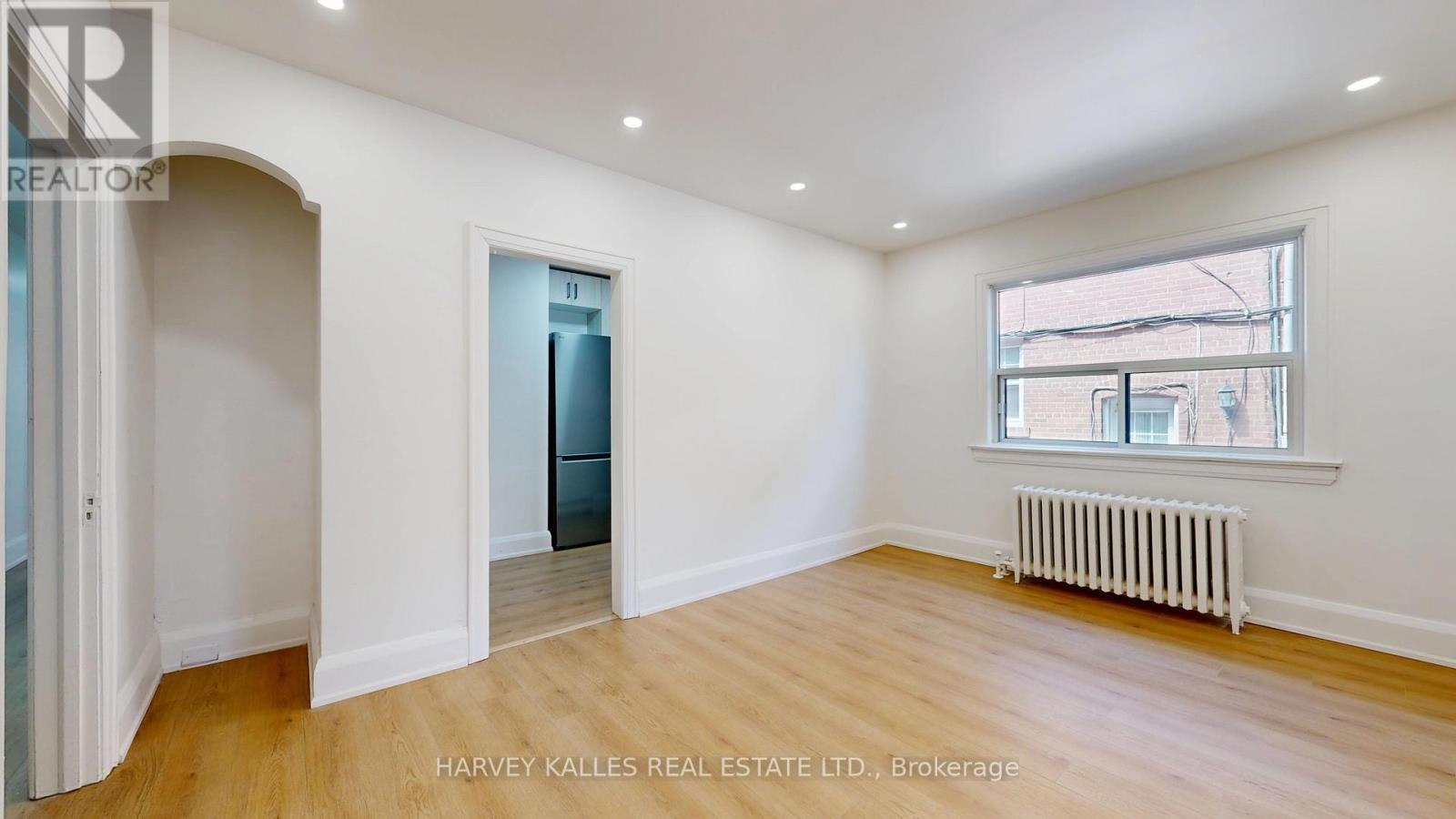 1 - 1214 AVENUE ROAD