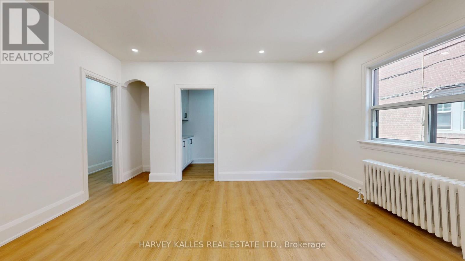 1 - 1214 AVENUE ROAD