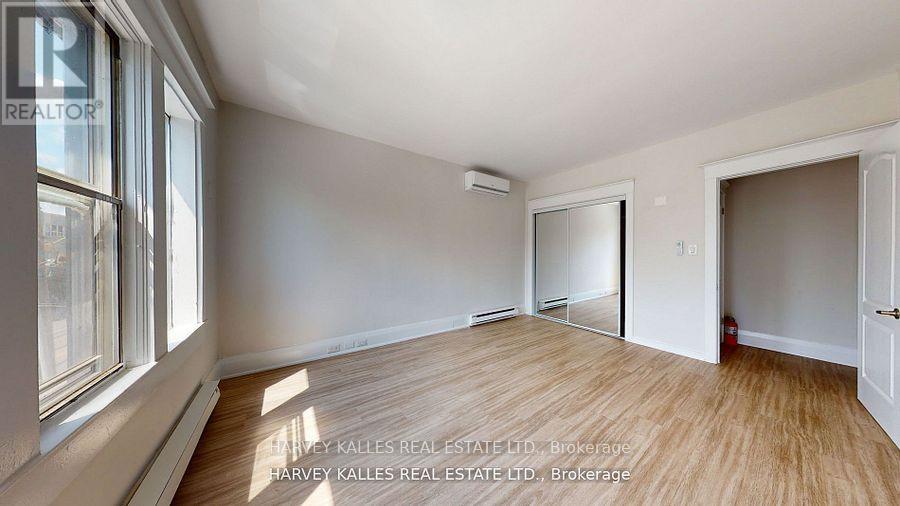 6 - 1065 BATHURST STREET