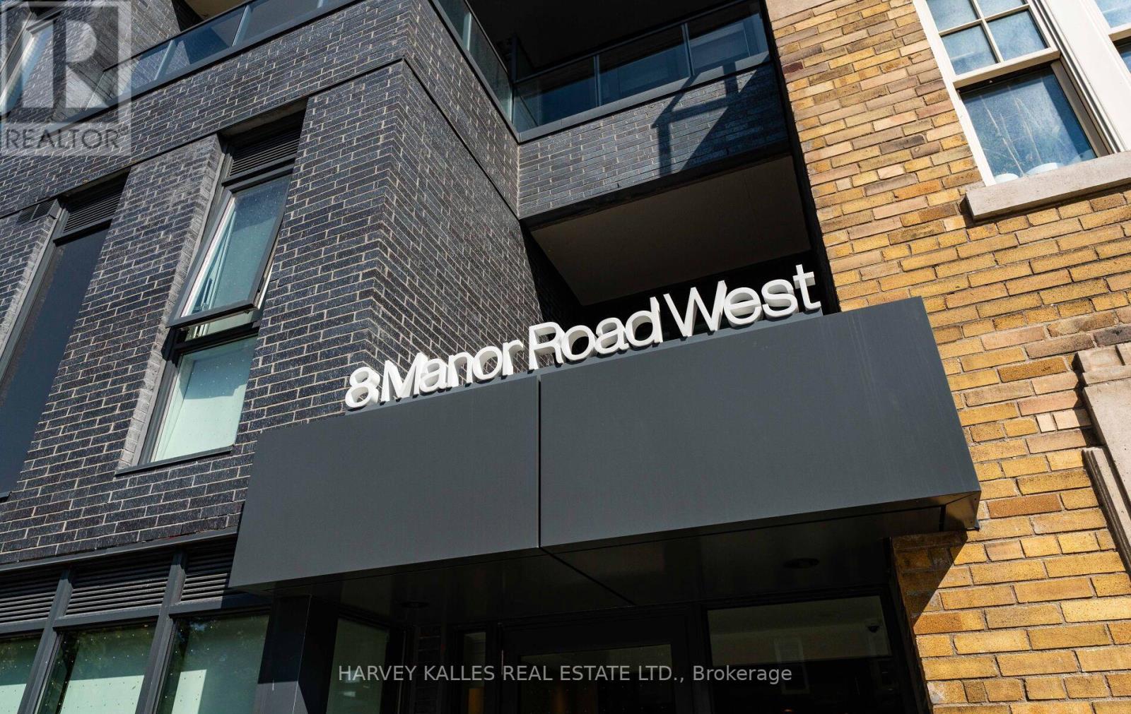 807 - 8 MANOR ROAD W