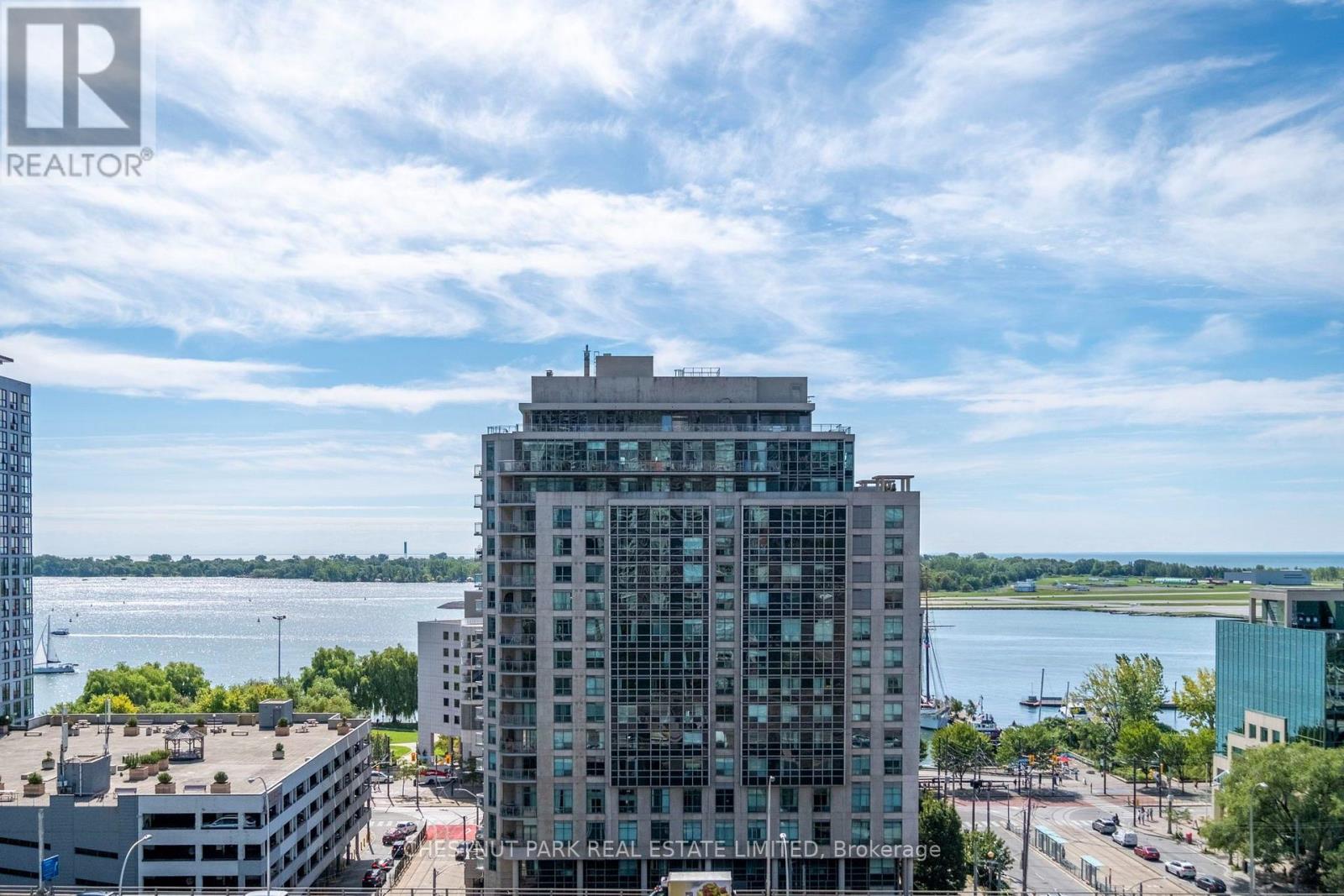 1209 - 35 MARINER TERRACE