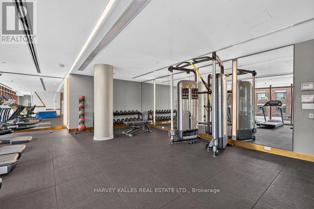 510 - 151 AVENUE ROAD