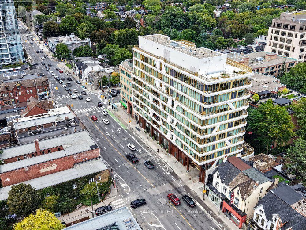 510 - 151 AVENUE ROAD