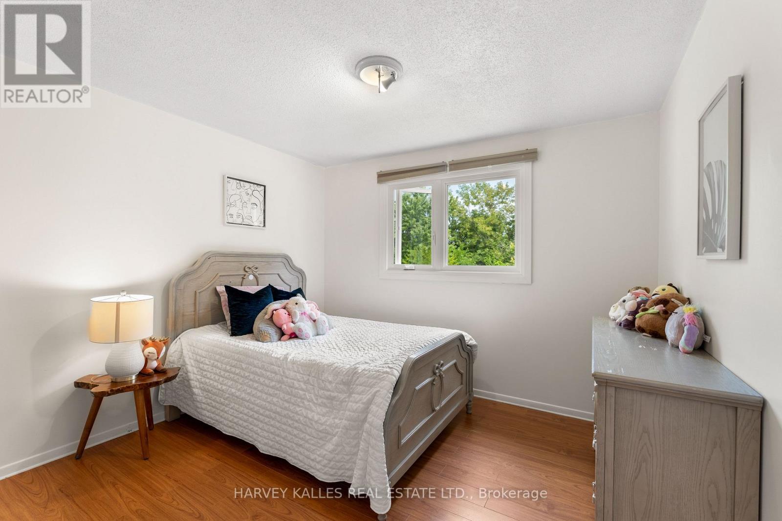 225 HOLLYBERRY TRAIL