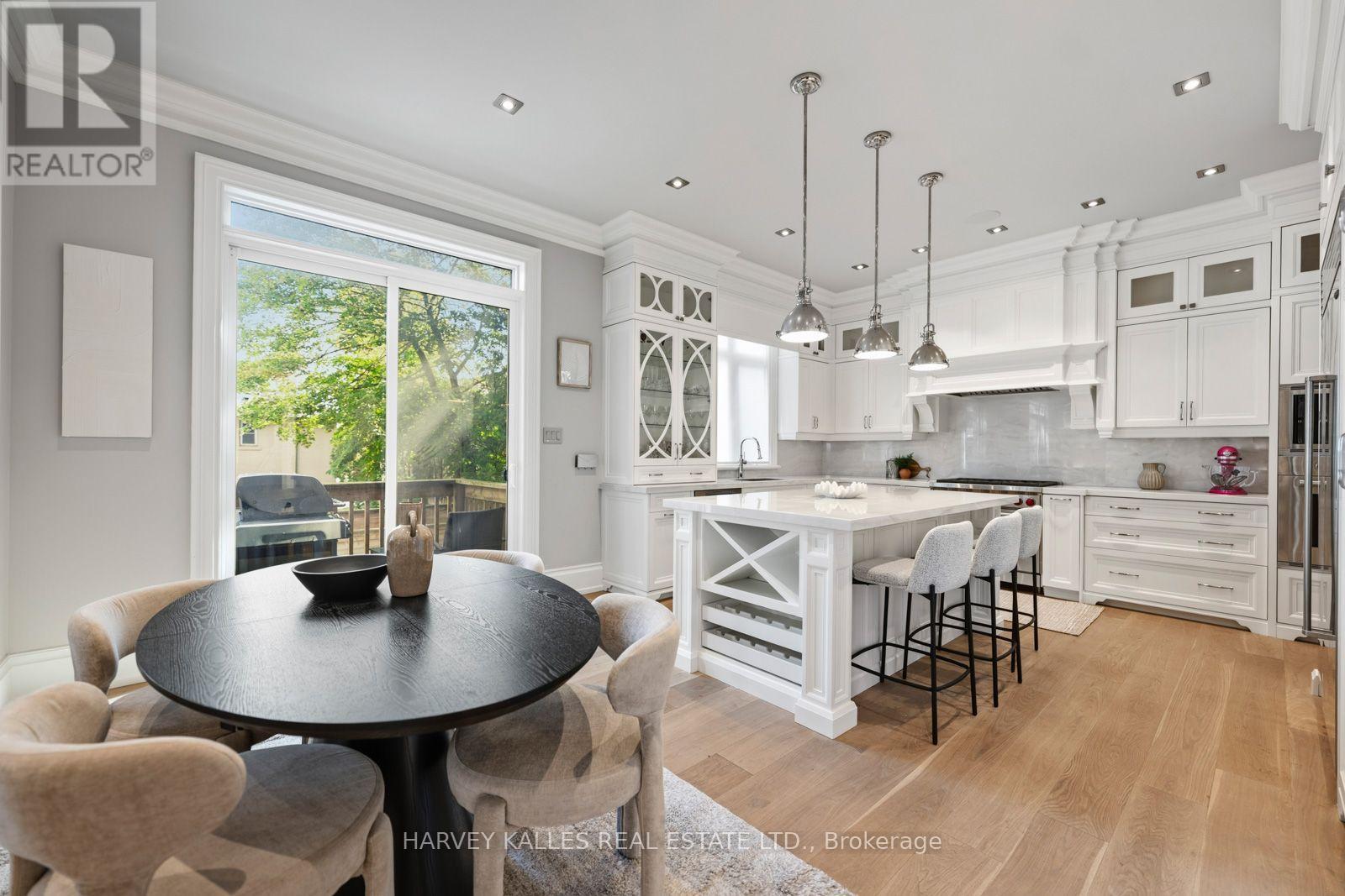 523 VESTA DRIVE