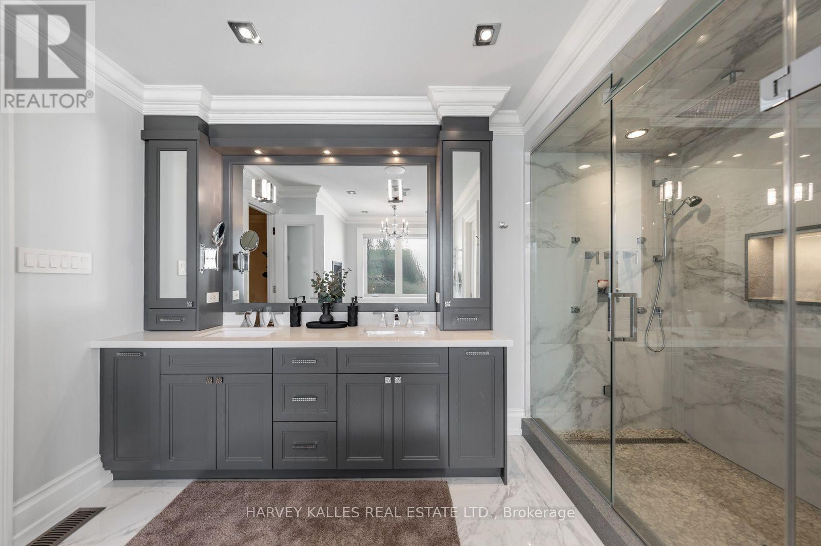 523 VESTA DRIVE