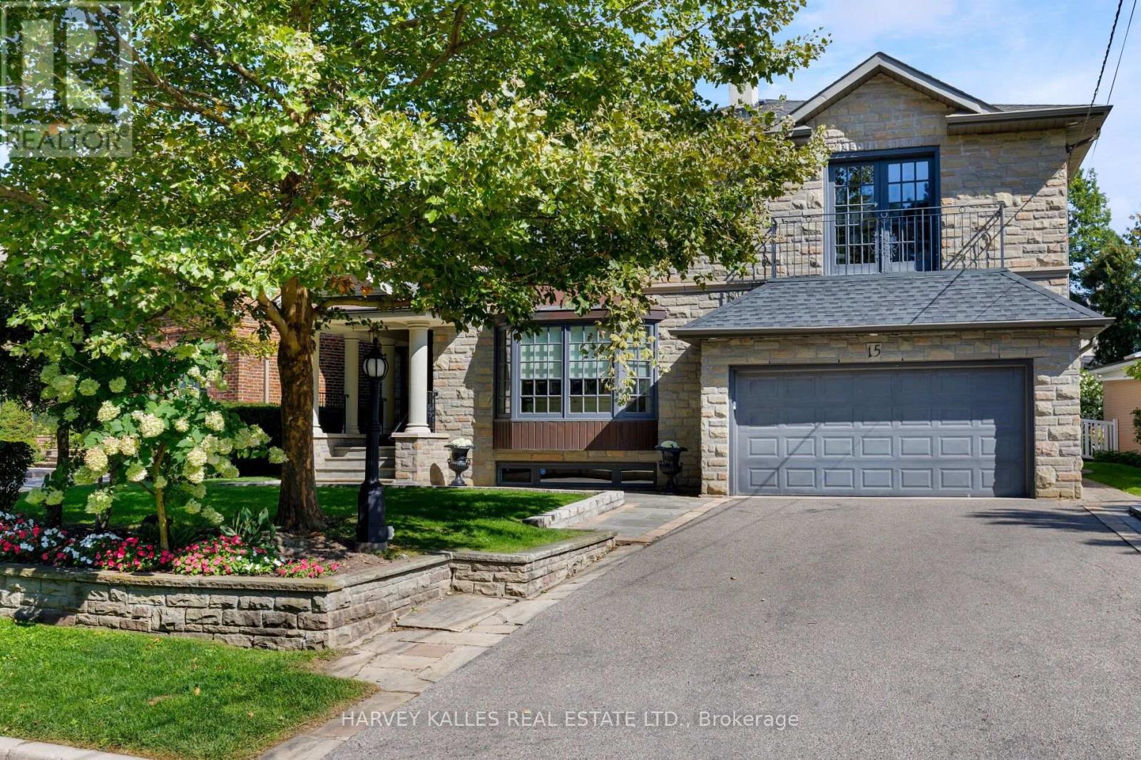 15 MOOREHILL DRIVE