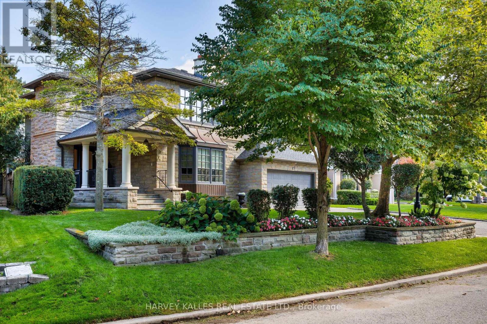 15 MOOREHILL DRIVE