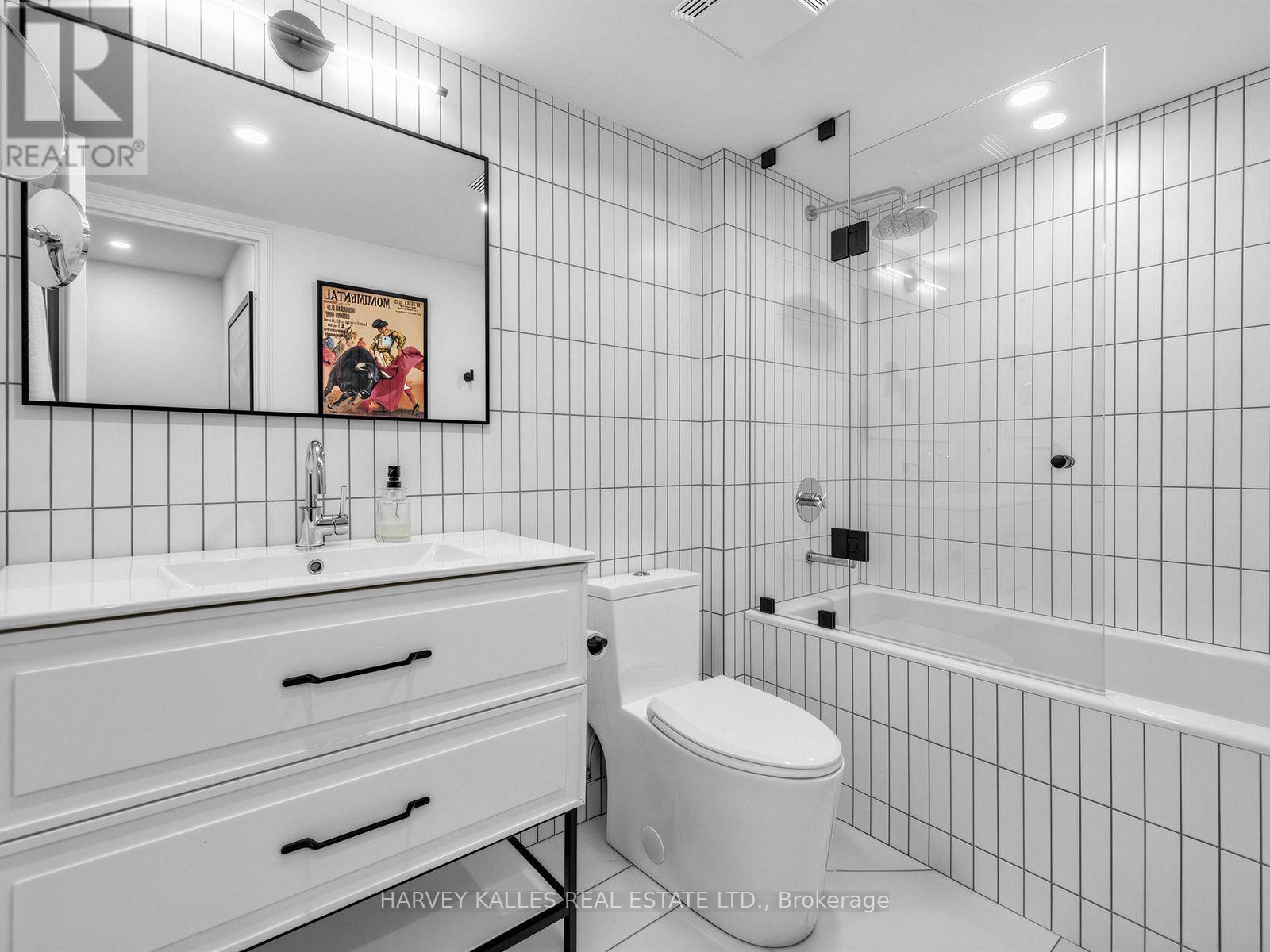 404 - 349 ST. CLAIR AVENUE W