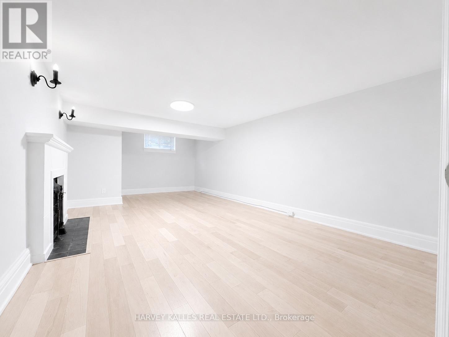 BSMT - 807 DUPLEX AVENUE