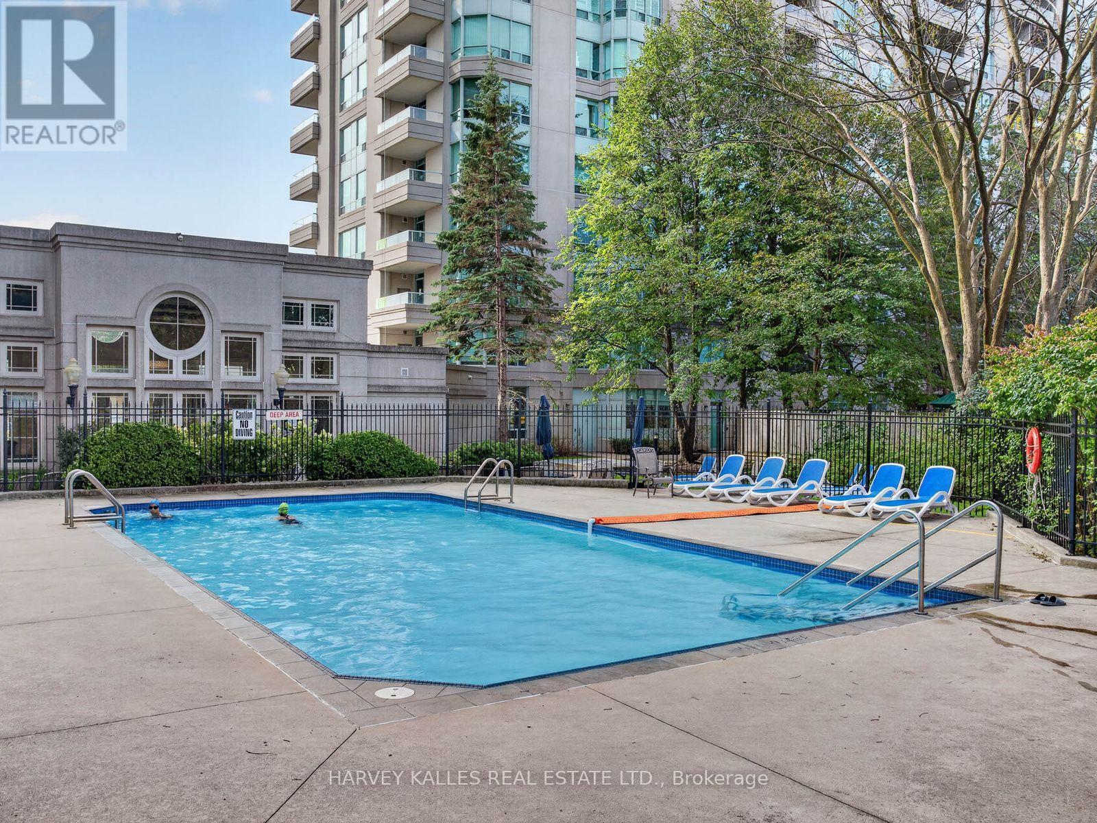 1004 - 8 COVINGTON ROAD