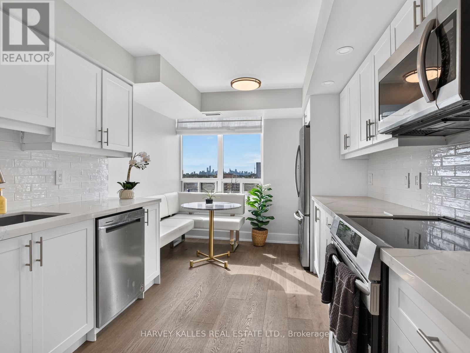 1004 - 8 COVINGTON ROAD